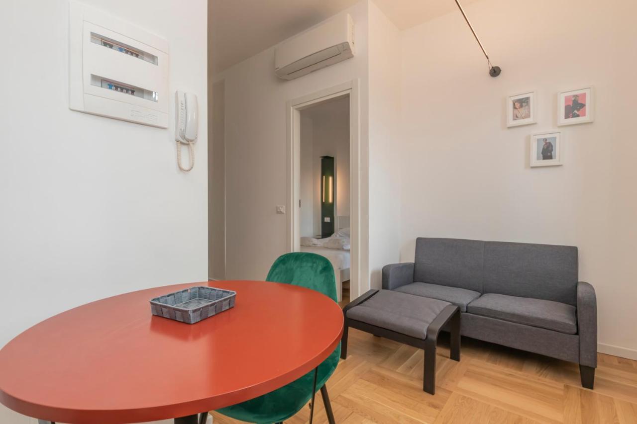 Luxury Apartment Savona 65 Milano Esterno foto